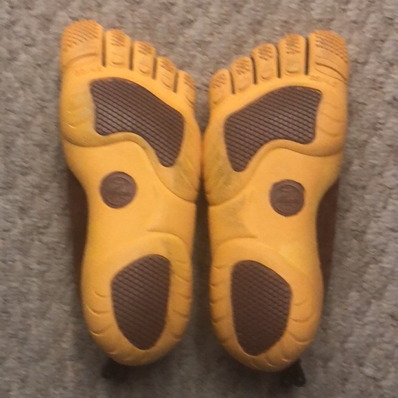 Aviator toe shoes - Picture 2 of 2